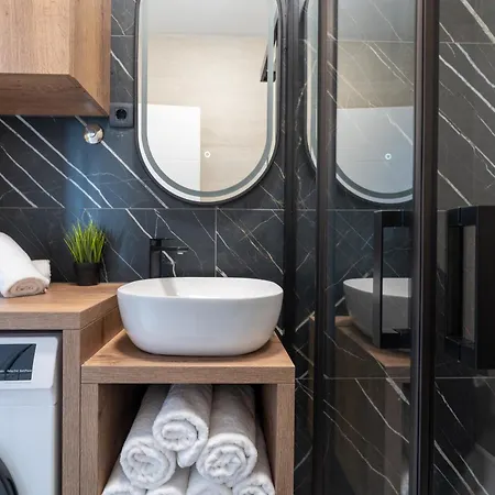 Bellamare Brand New *