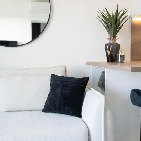 Bellamare Brand New Apartman