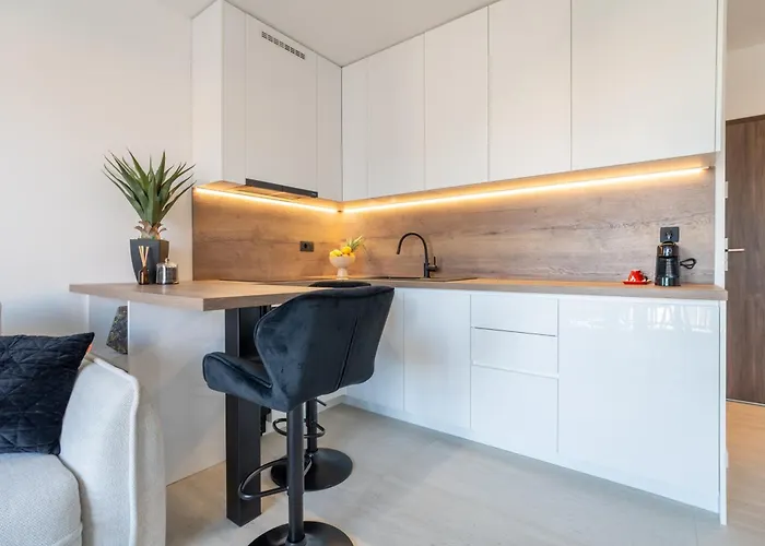 Bellamare Brand New Zadar